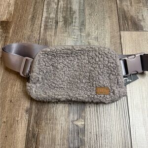 CC Gray Sherpa Fanny Pack - NWT